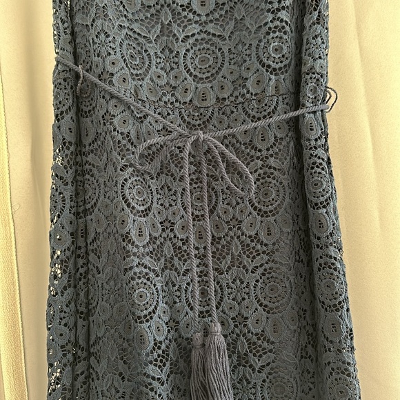 Neiman Marcus Lace Long Column Dress - Navy Blue - Picture 4 of 7